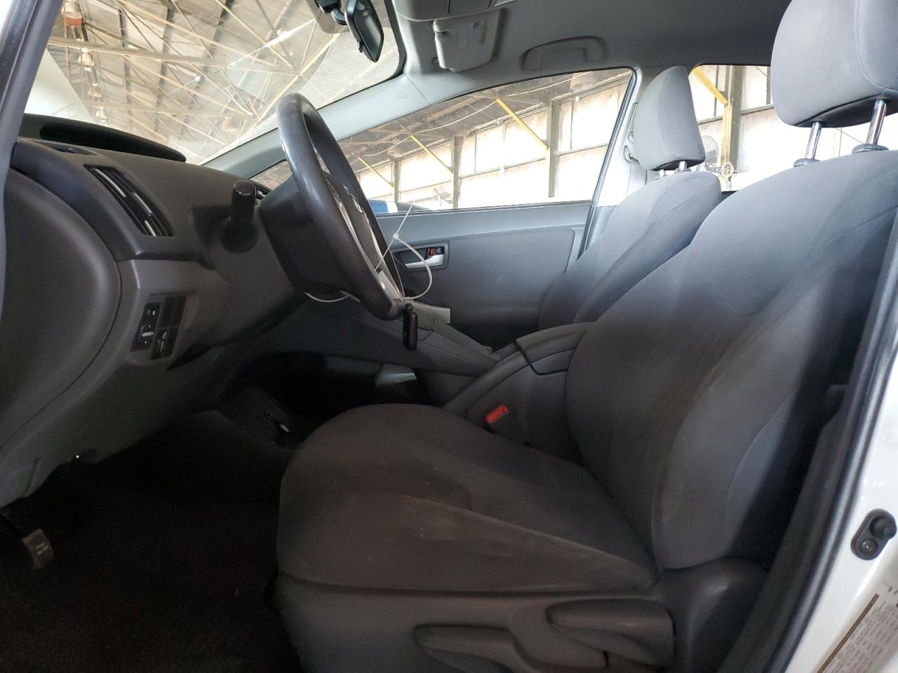 2011 Toyota Prius - Image 7