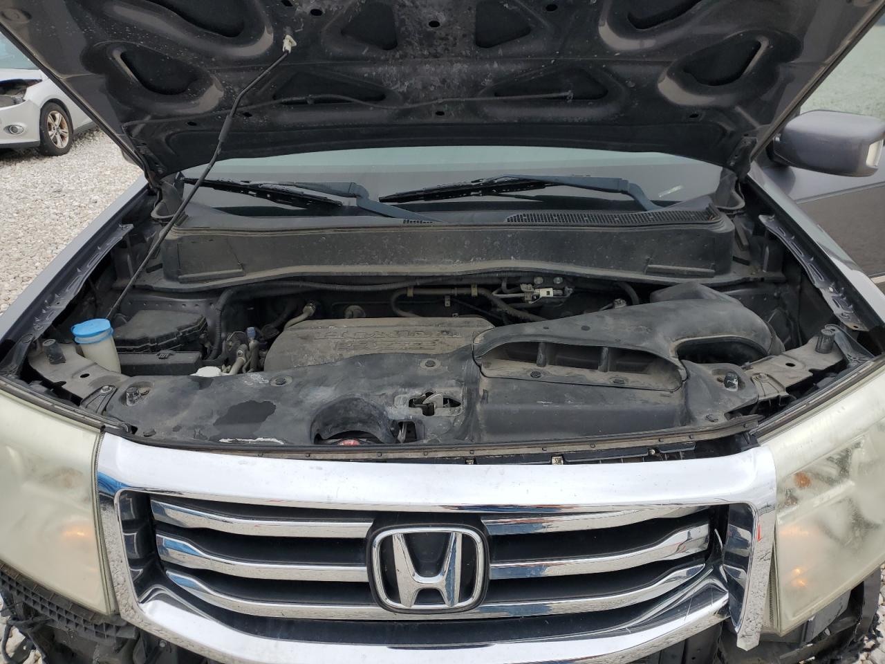 2014 Honda Pilot - Image 14