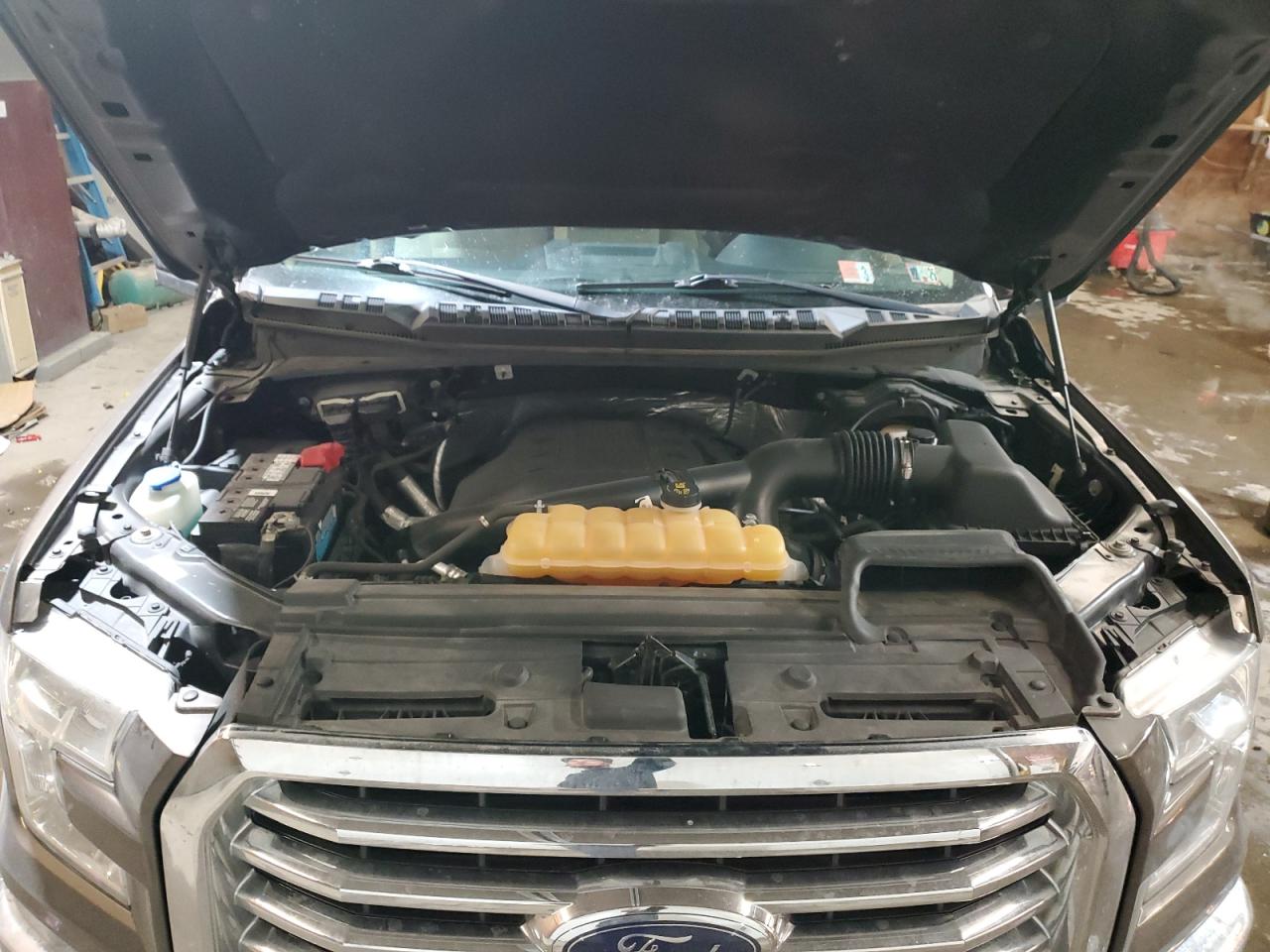 2016 Ford F-150 - Image 11