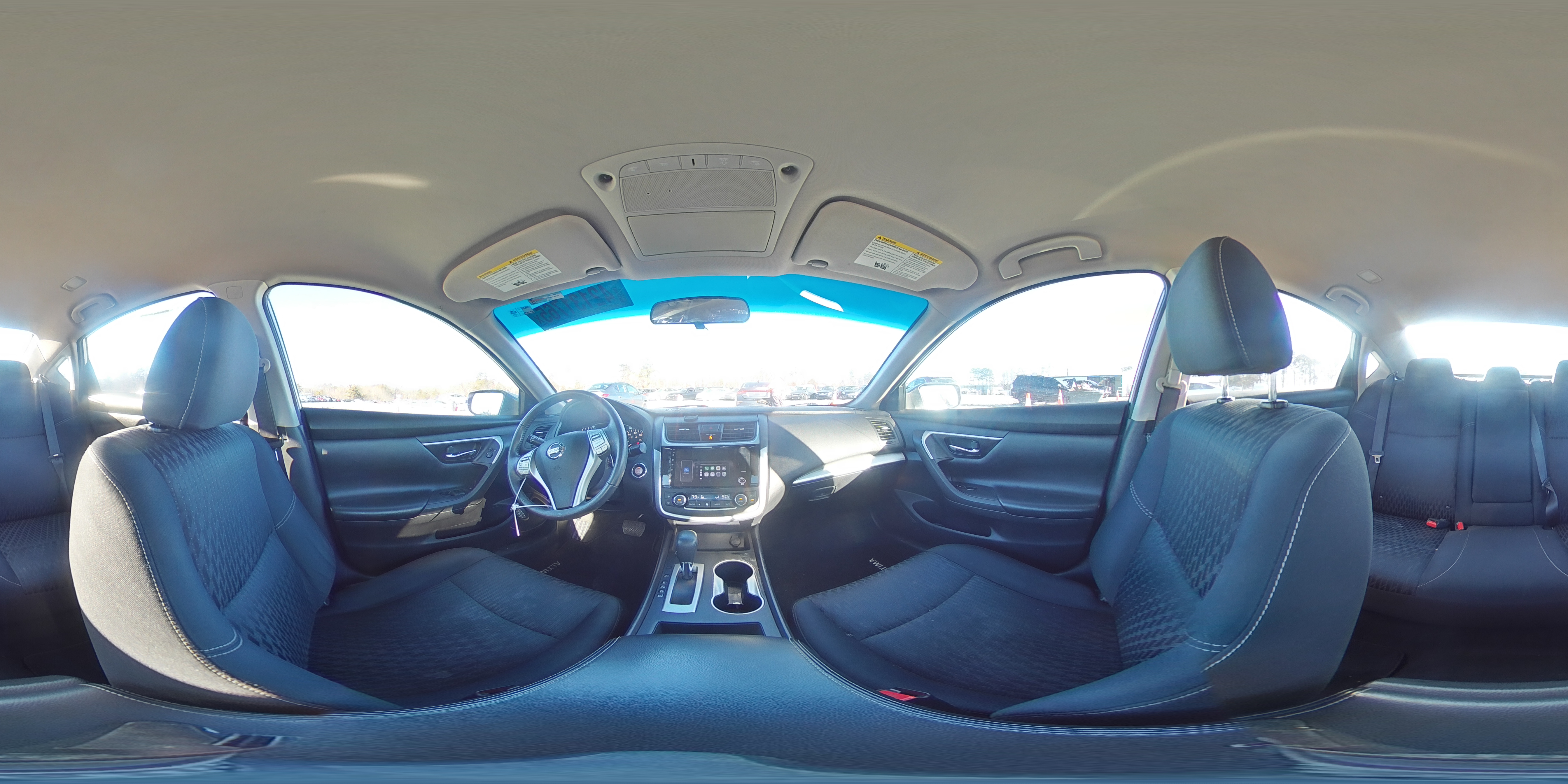 2017 Nissan Altima - Image 12