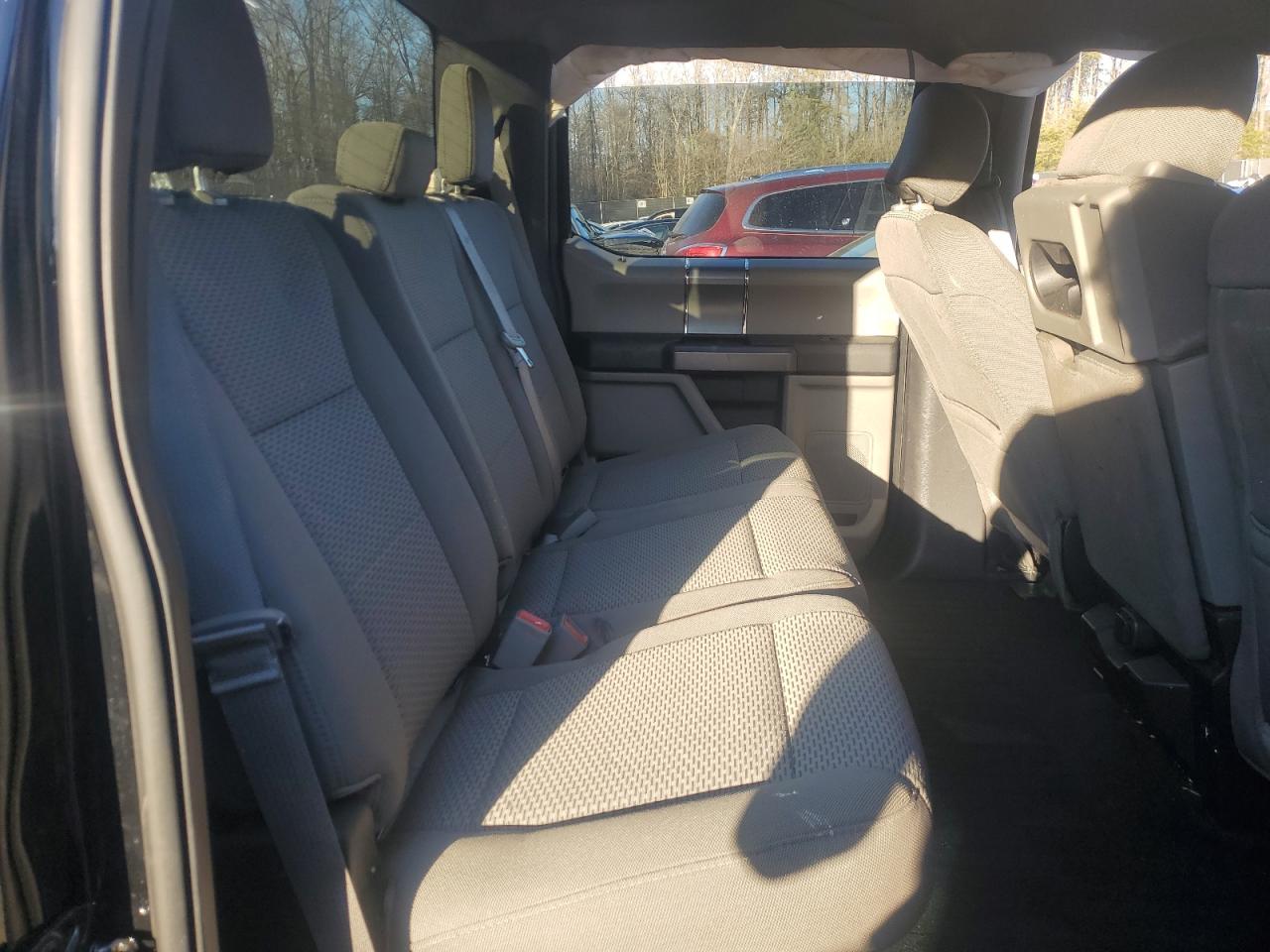 2018 Ford F-150 - Image 10