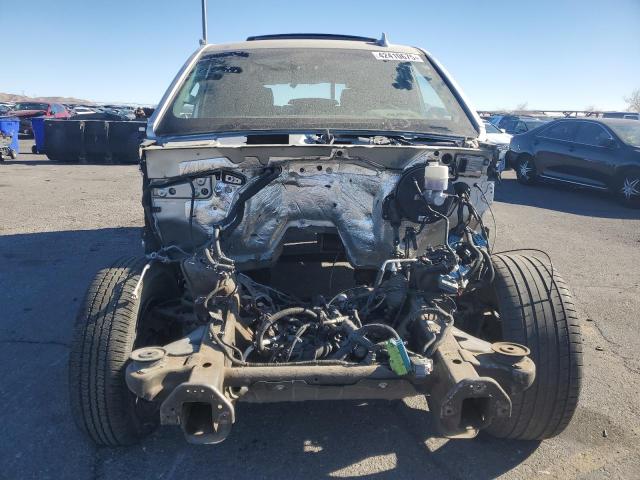  GMC YUKON 2018 Сріблястий