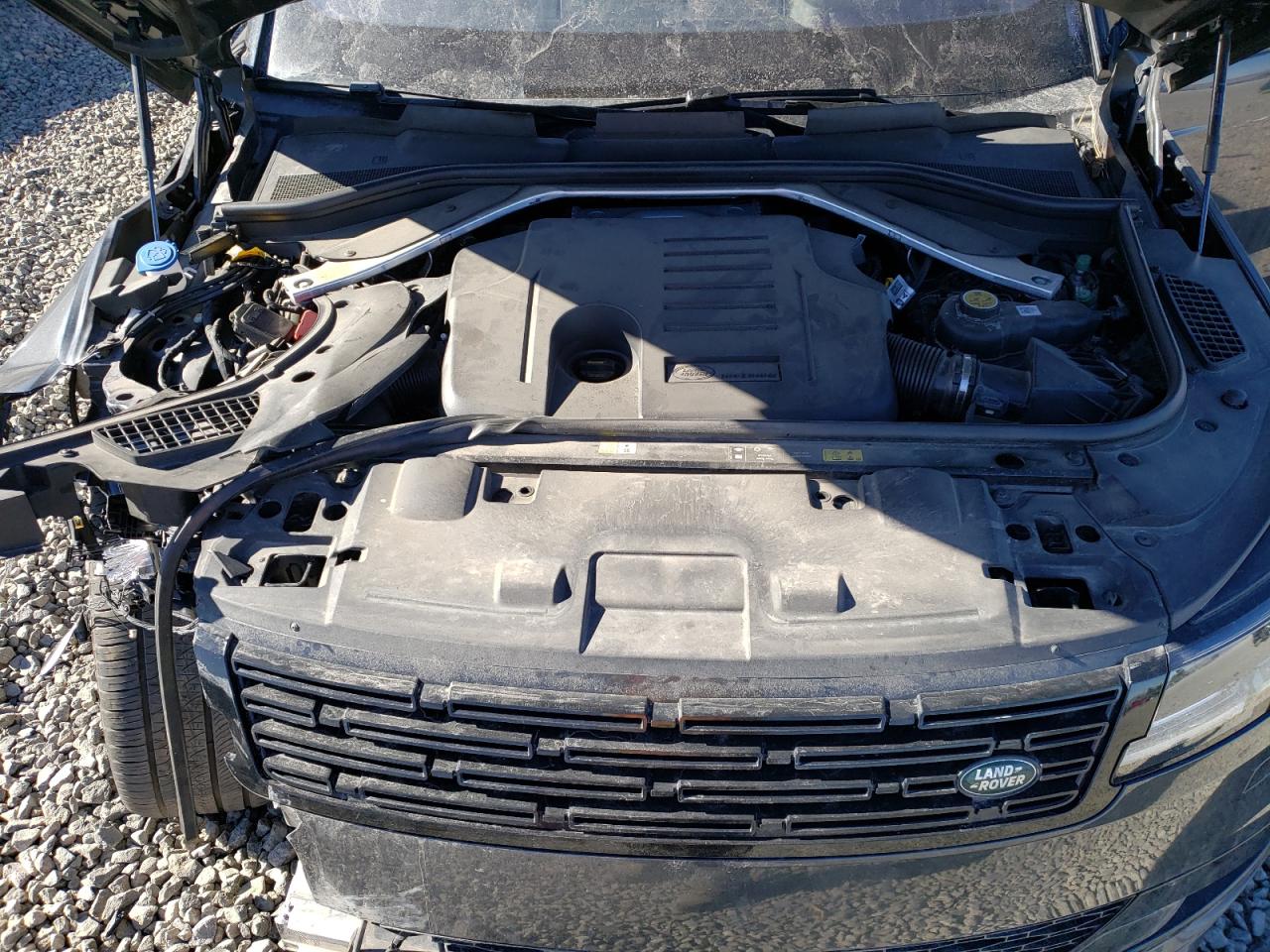 2023 Land Rover Range Rover - Image 12