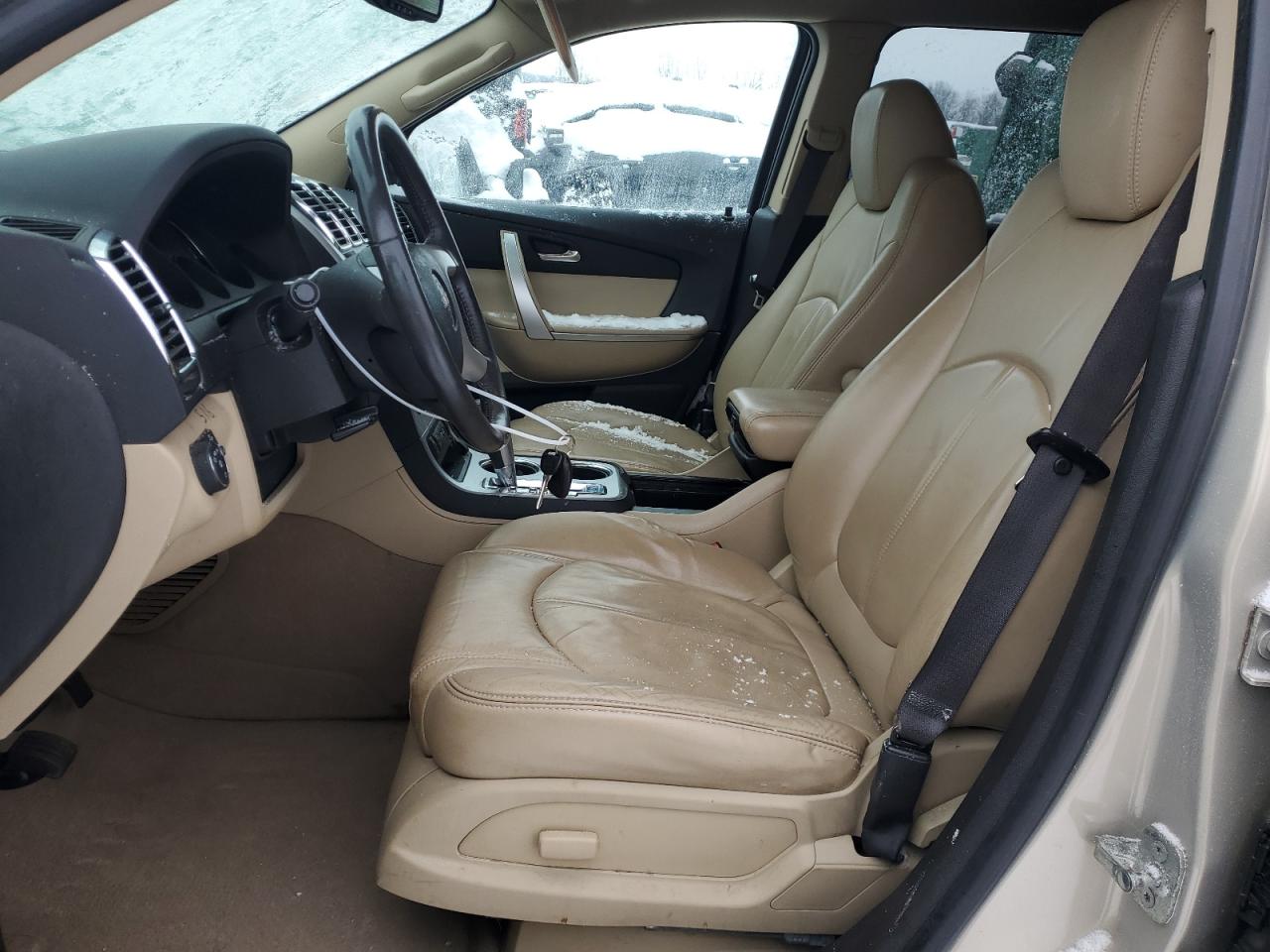 2010 GMC Acadia - Image 7