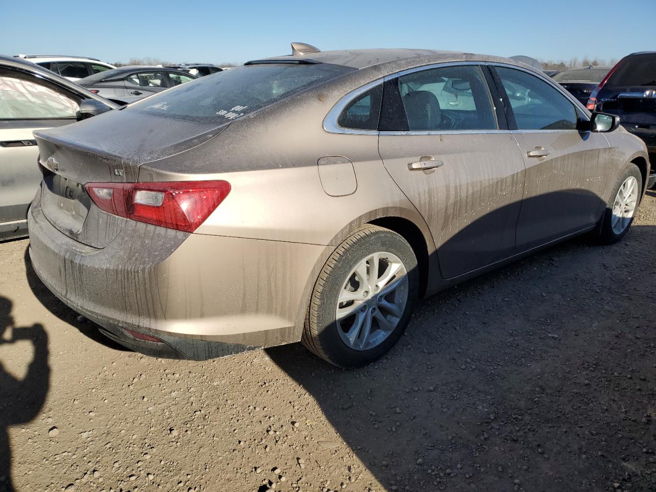 2018 Chevrolet Malibu - Image 3