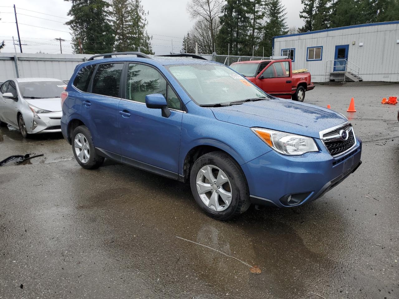 VIN JF2SJAHCXFH841765 2015 SUBARU FORESTER no.4