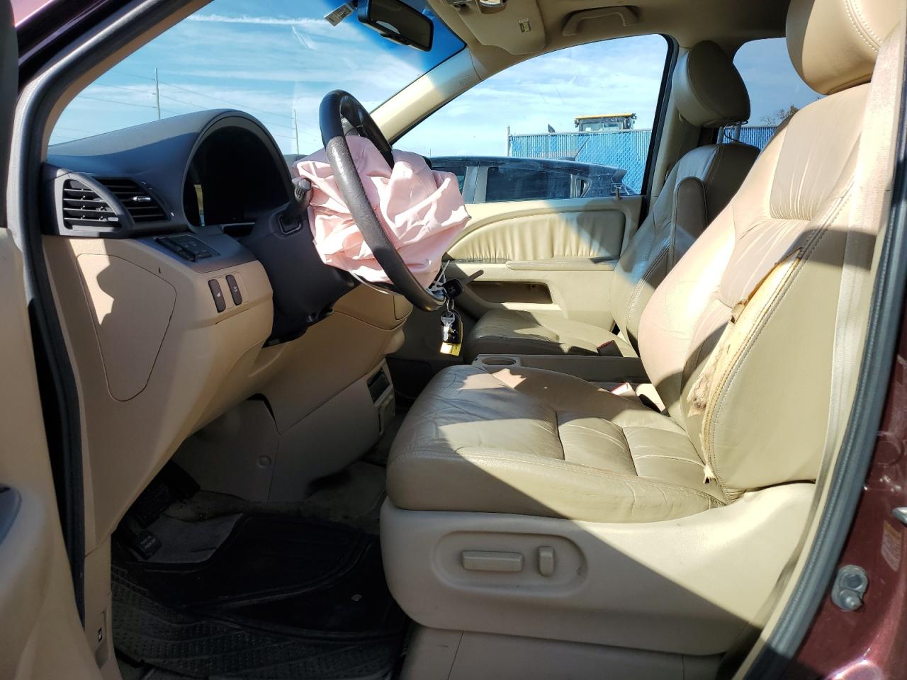 2010 Honda Odyssey - Image 7
