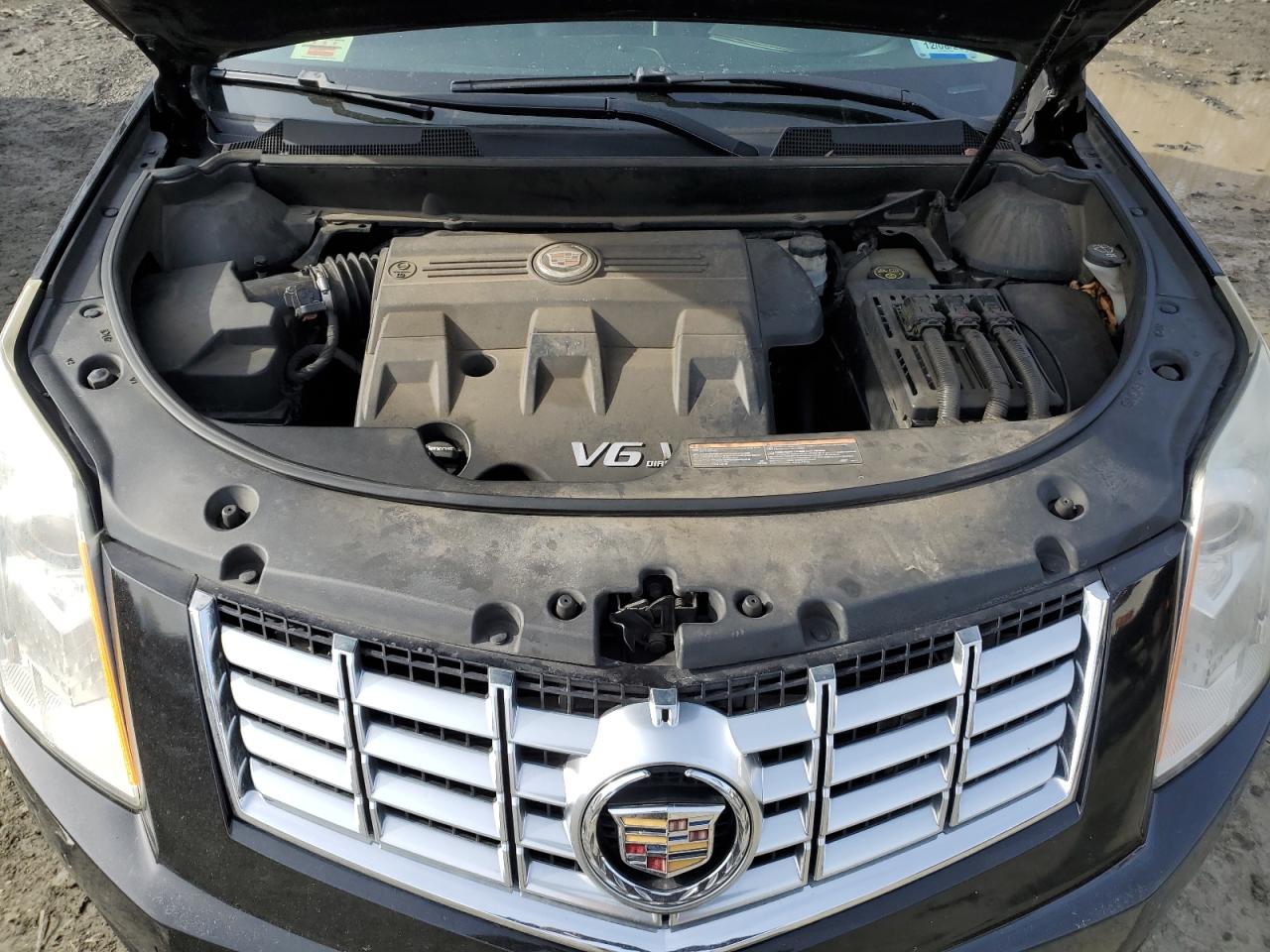 2016 Cadillac SRX - Image 12
