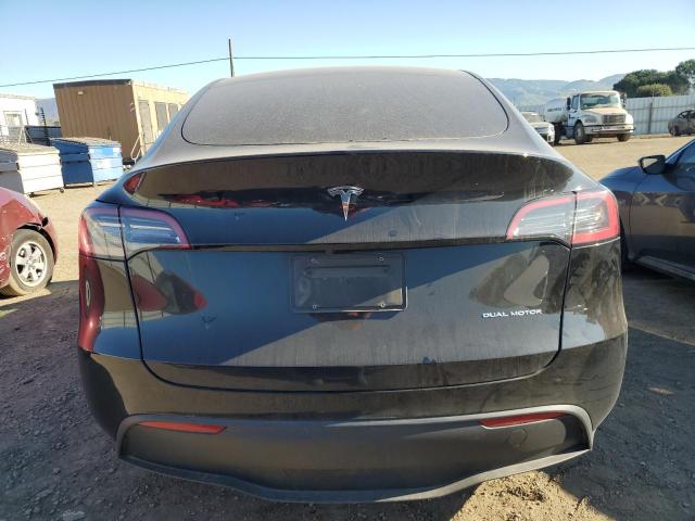  TESLA MODEL Y 2023 Черный