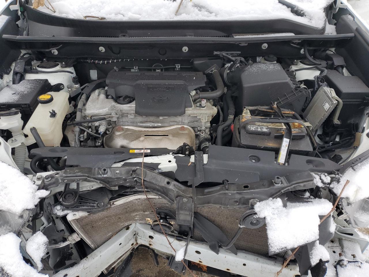 2018 Toyota RAV 4 - Image 13