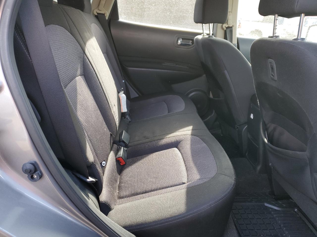 2012 Nissan Rogue - Image 11