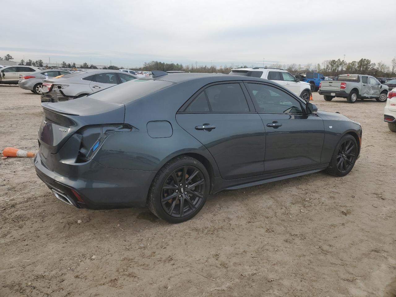 2021 Cadillac CT4 - Image 3
