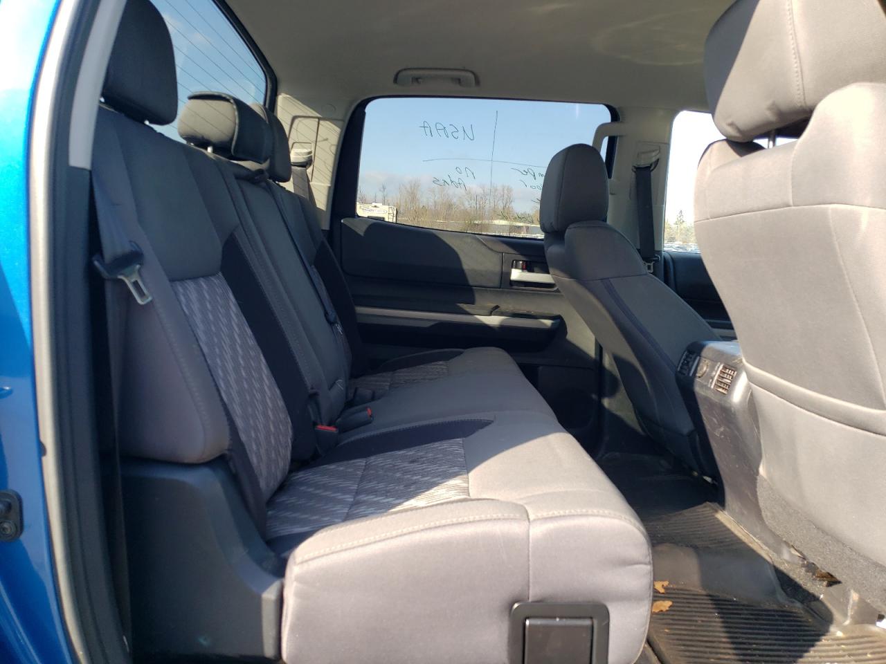 2018 Toyota Tundra - Image 10