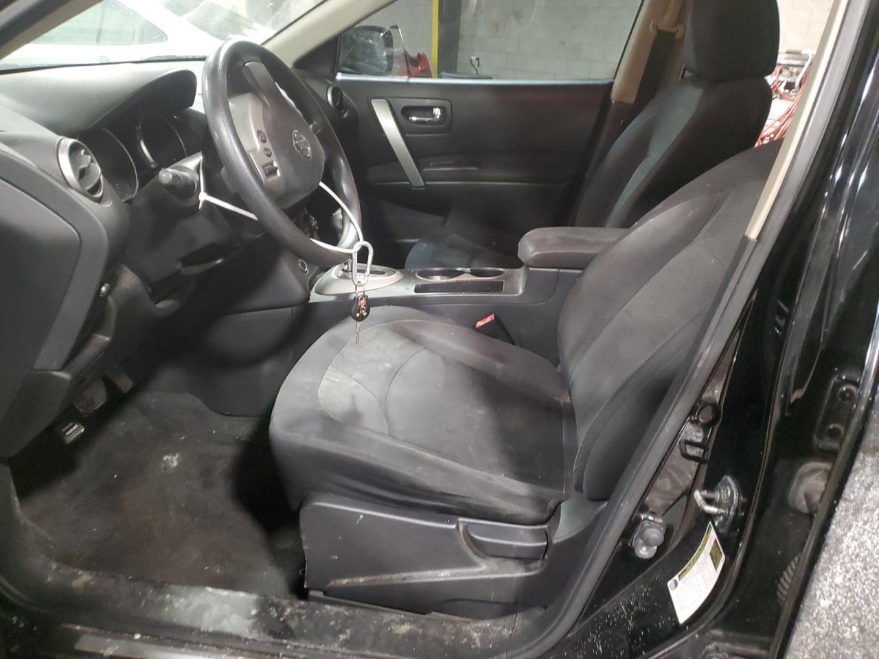 2010 Nissan Rogue - Image 7