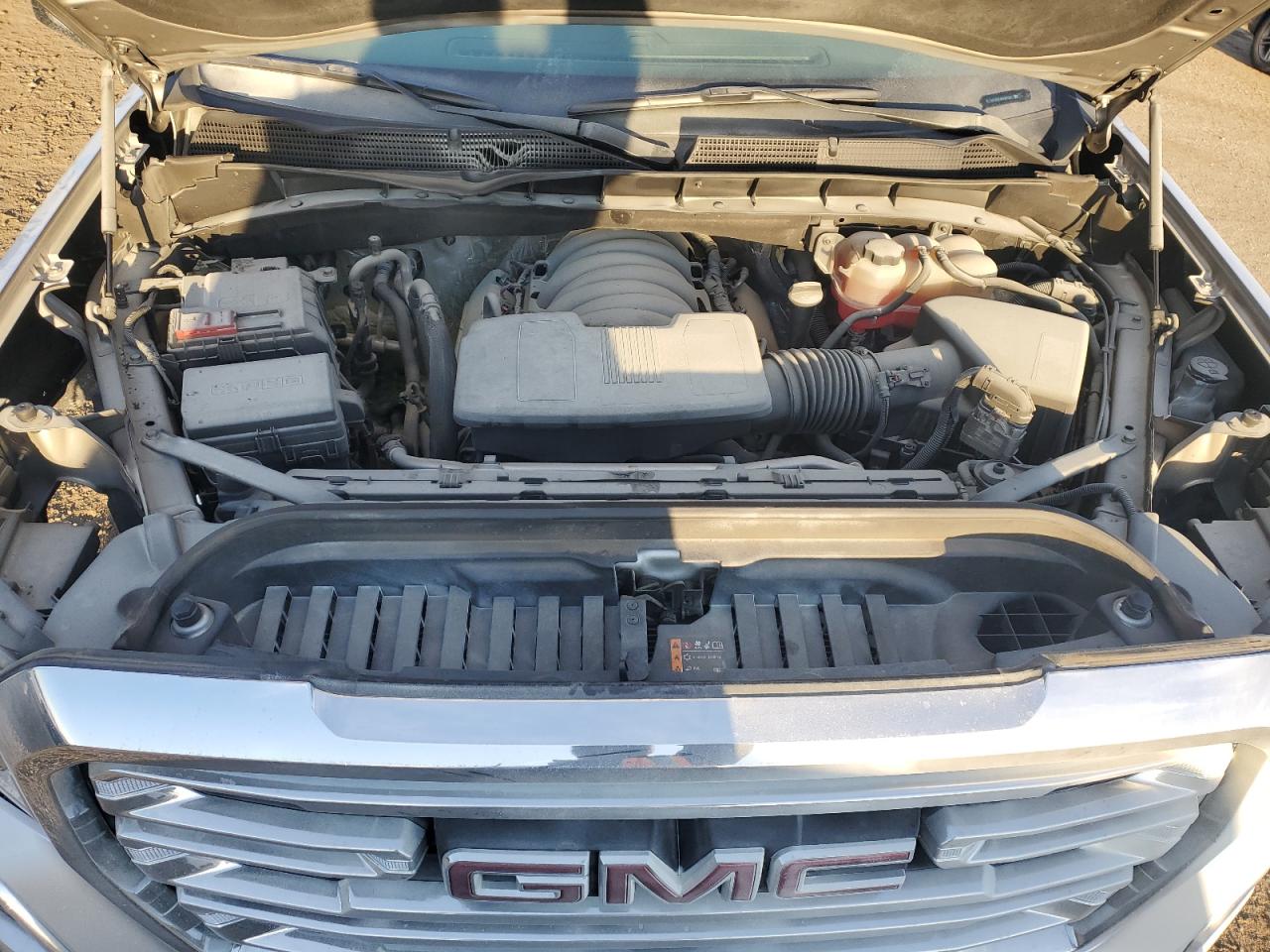 2021 GMC Sierra - Image 12