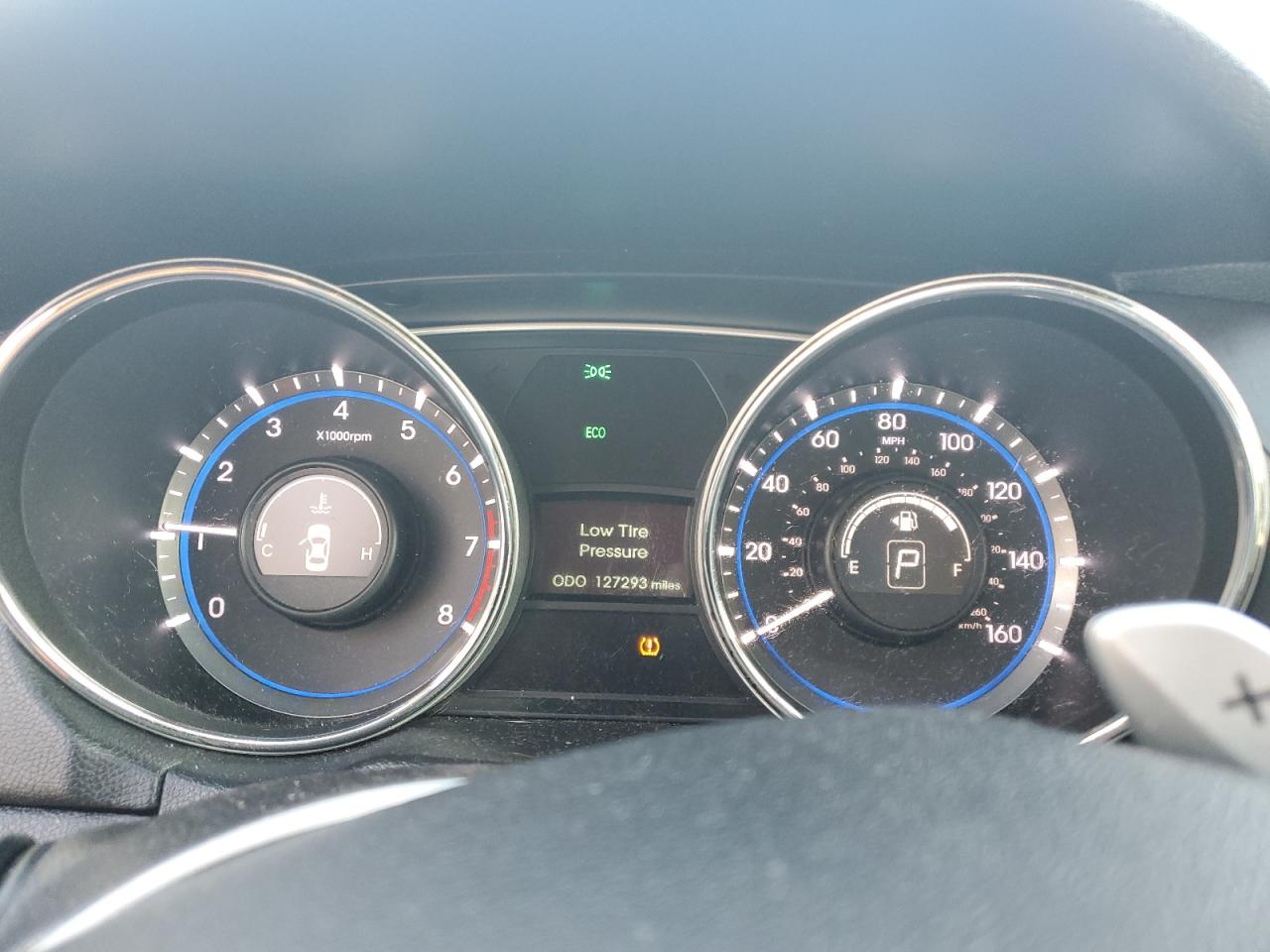 2013 Hyundai Sonata - Image 9