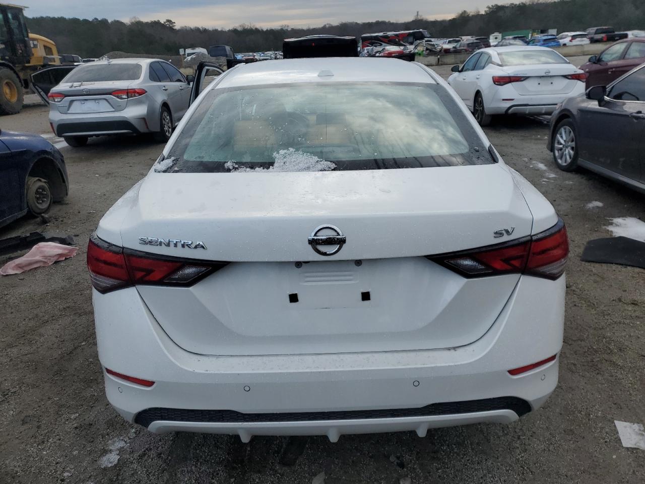 2021 Nissan Sentra - Image 6