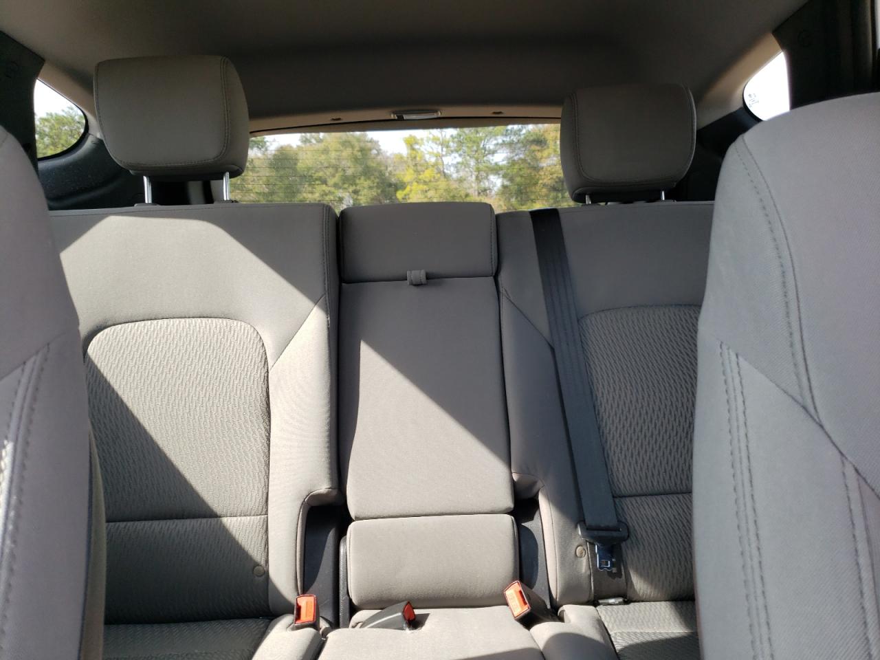 2018 Hyundai Santa Fe - Image 10