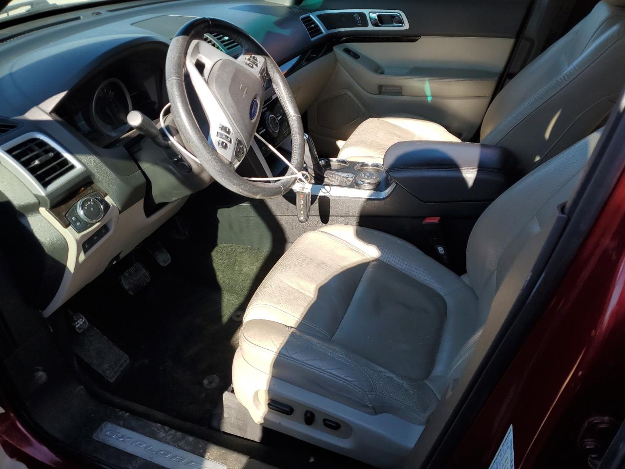 2014 Ford Explorer - Image 7