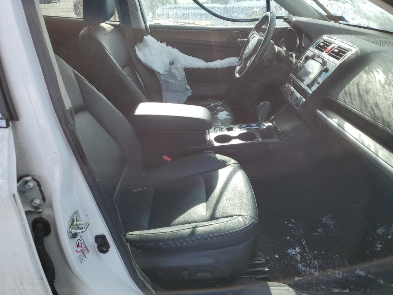 2016 Subaru Outback - Image 7