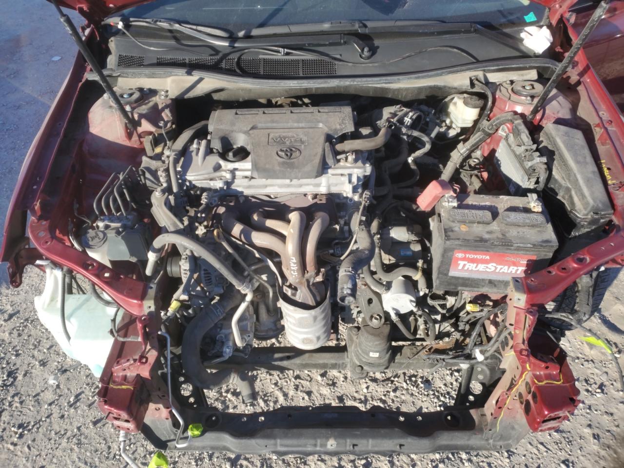 2015 Toyota Camry - Image 11