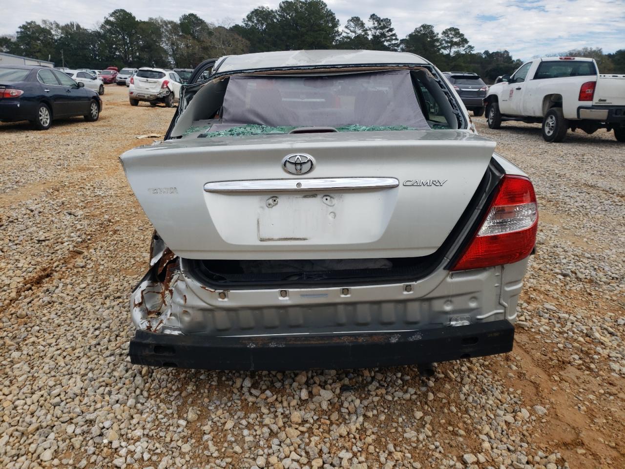 2003 Toyota Camry Le VIN: 4T1BE32K73U127458 Lot: 48907335