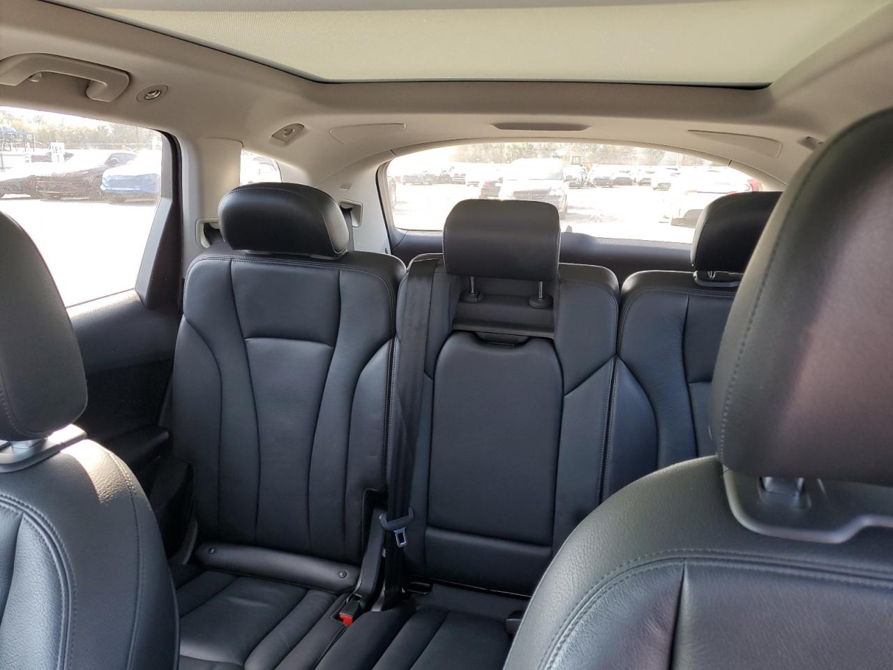 2019 Audi Q7 - Image 10