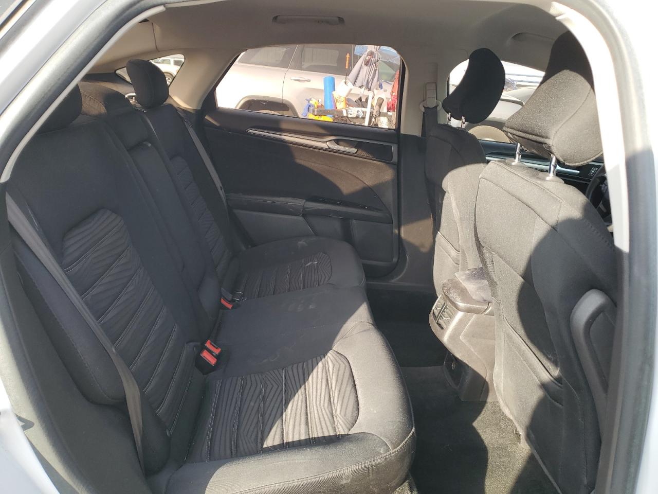 2016 Ford Fusion - Image 11