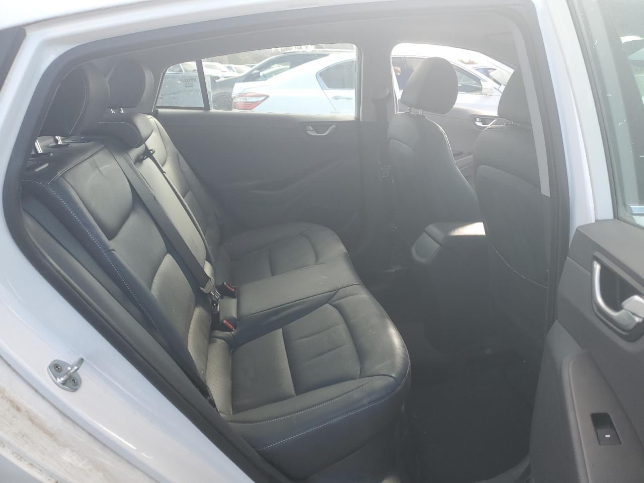 2018 Hyundai IONIQ - Image 10