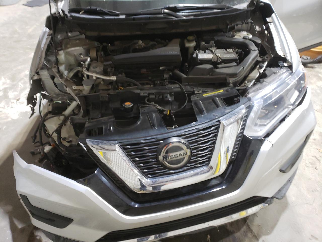 2019 Nissan Rogue - Image 11