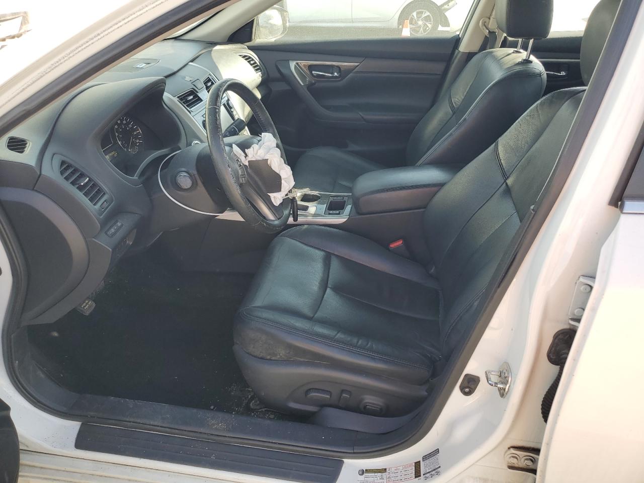 2015 Nissan Altima - Image 7