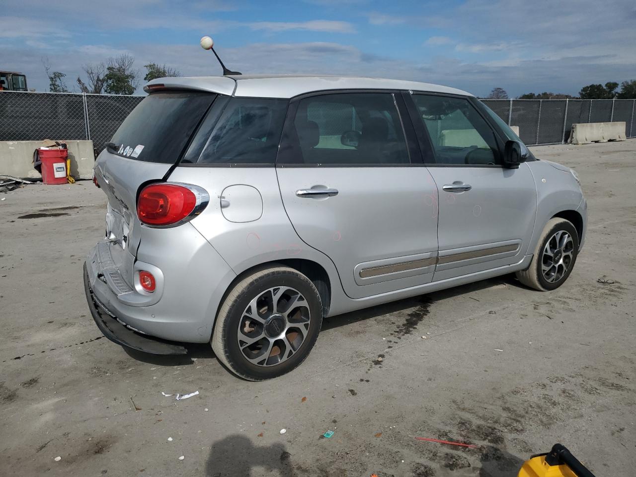 2014 Fiat 500 - Image 3