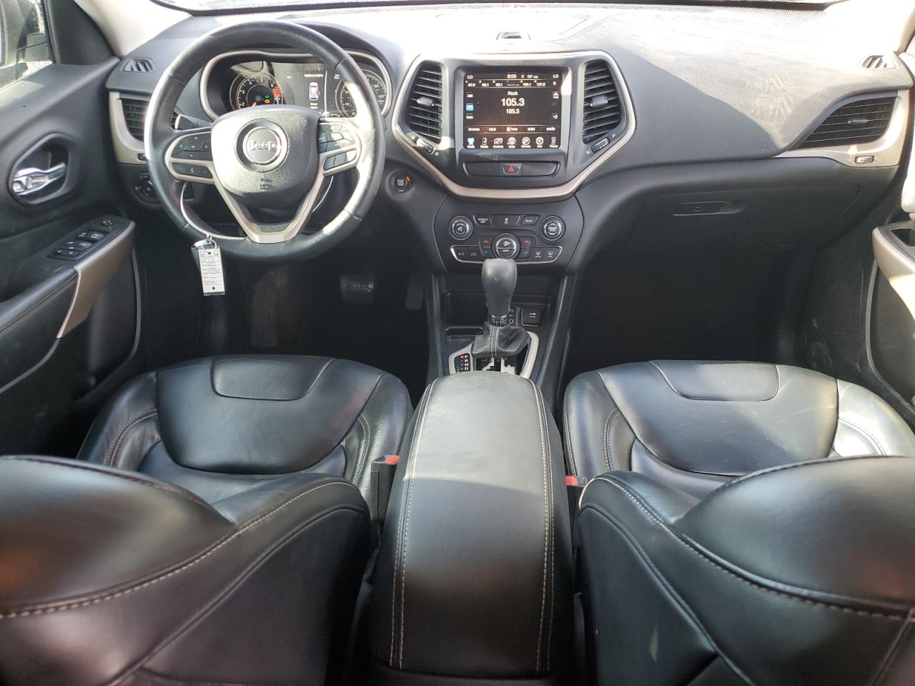 2017 Jeep Grand Cherokee - Image 8