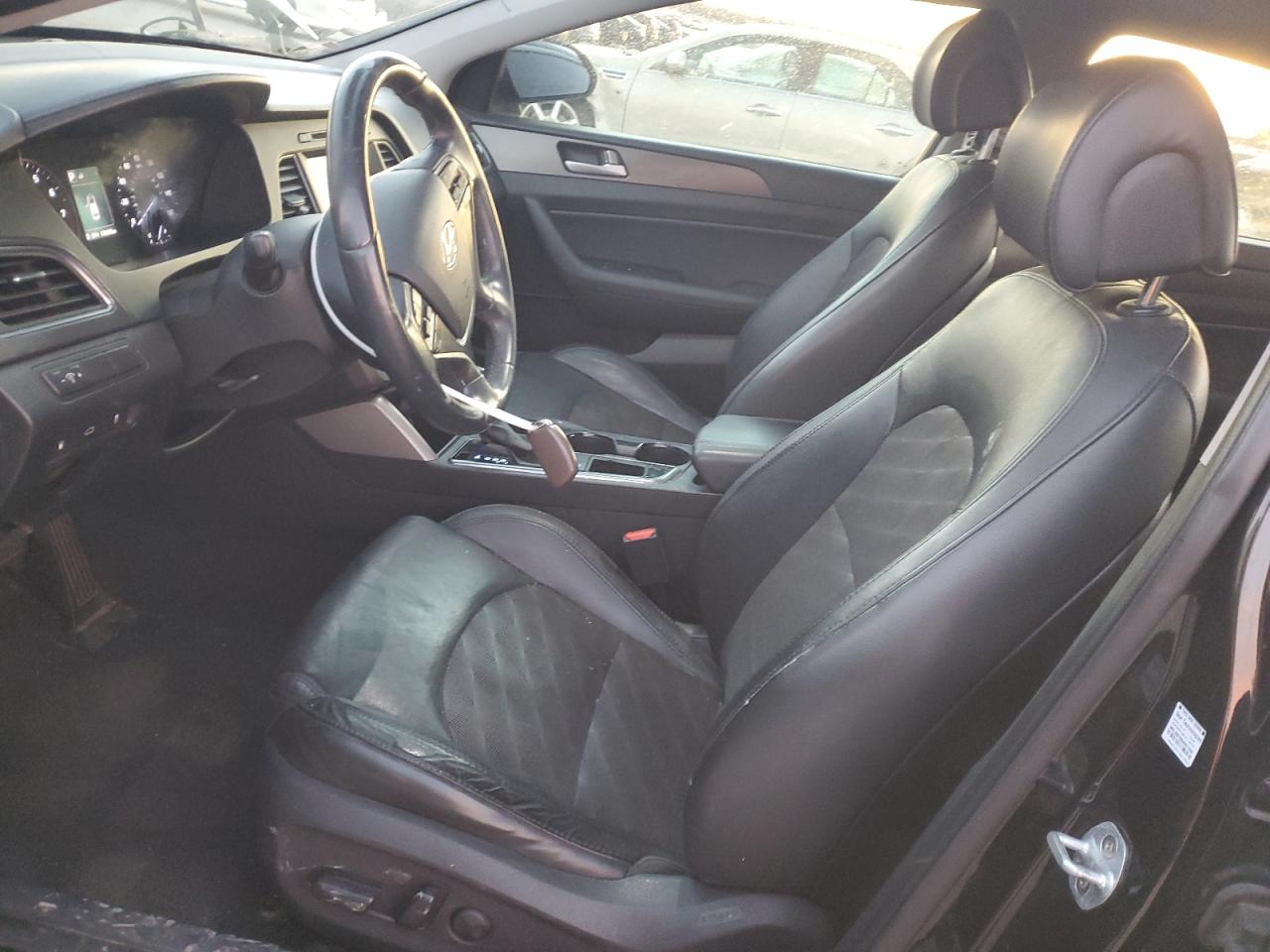2016 Hyundai Sonata - Image 7