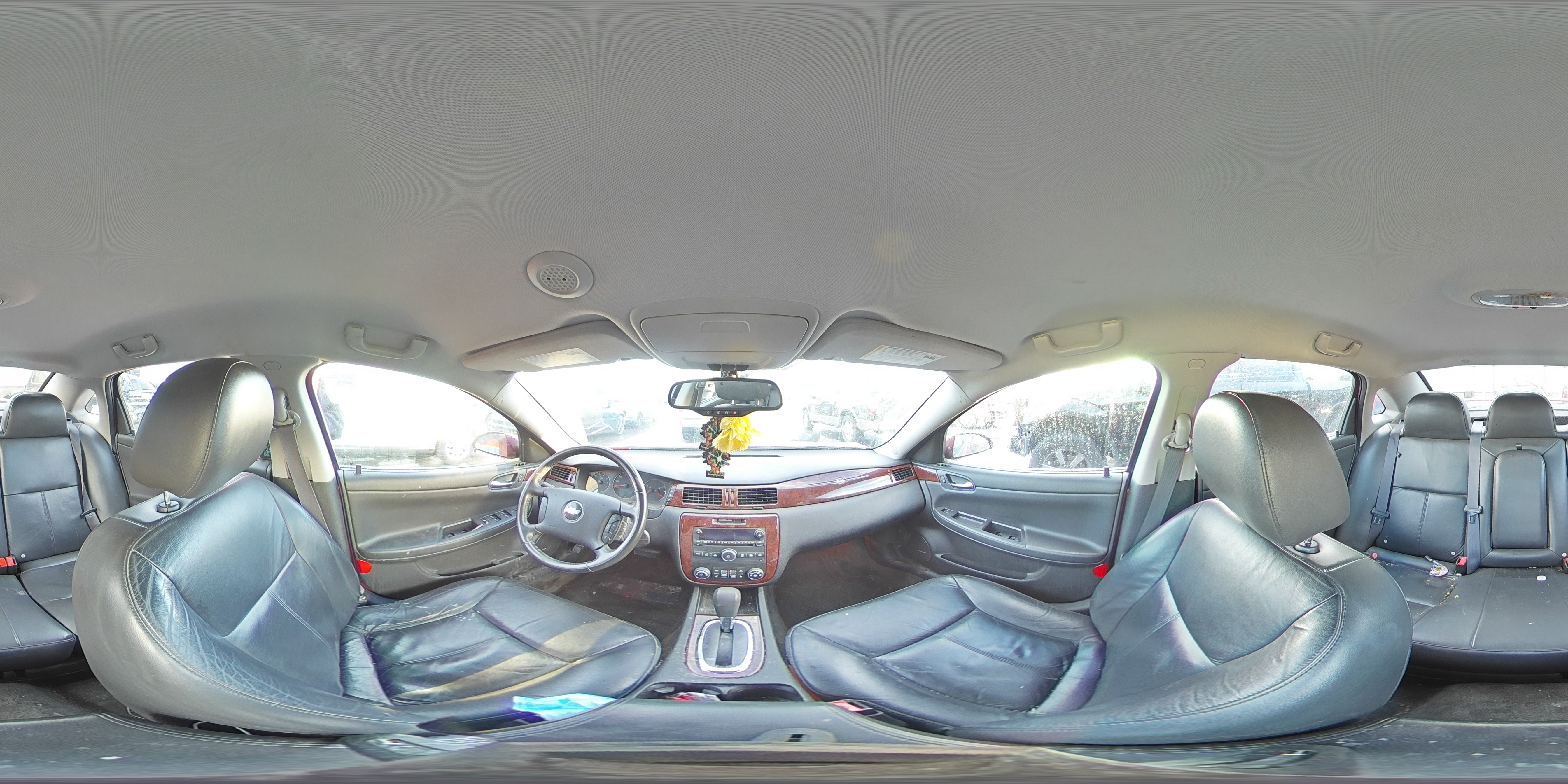 2011 Chevrolet Impala - Image 13