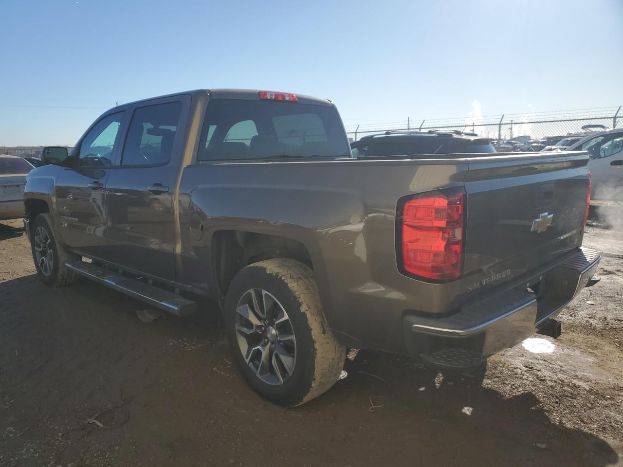 2014 Chevrolet Silverado - Image 2