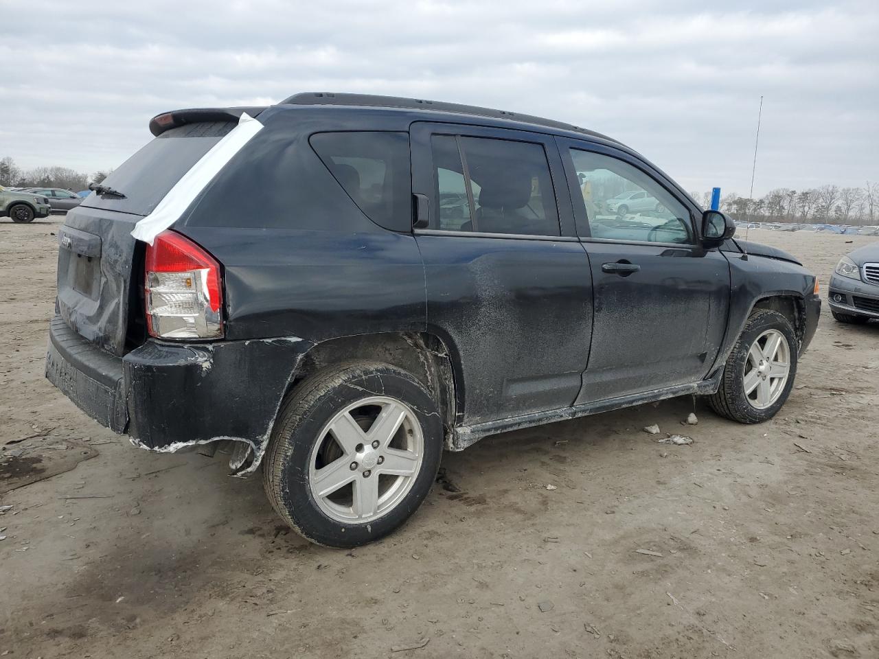 2010 Jeep Compass - Image 3