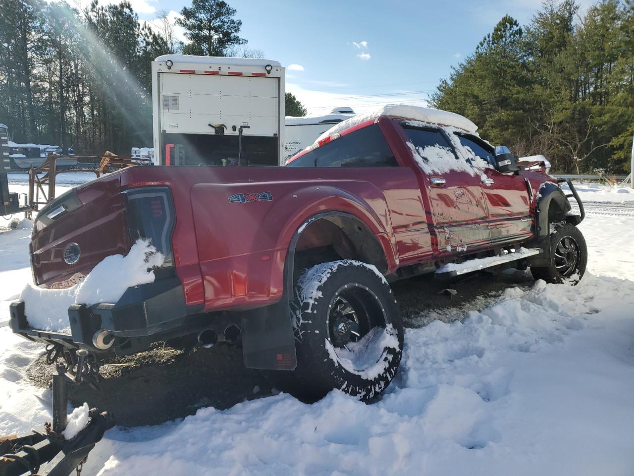 2018 Ford F350 - Image 3