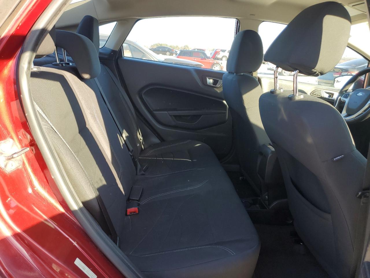 2014 Ford Fiesta - Image 10