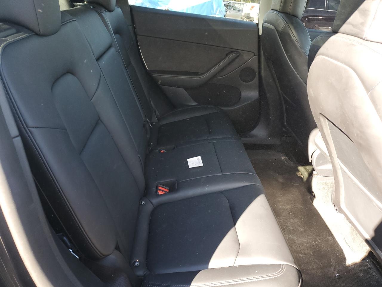 2022 Tesla Model Y VIN: 7SAYGDEF3NF464110 Lot: 87161454