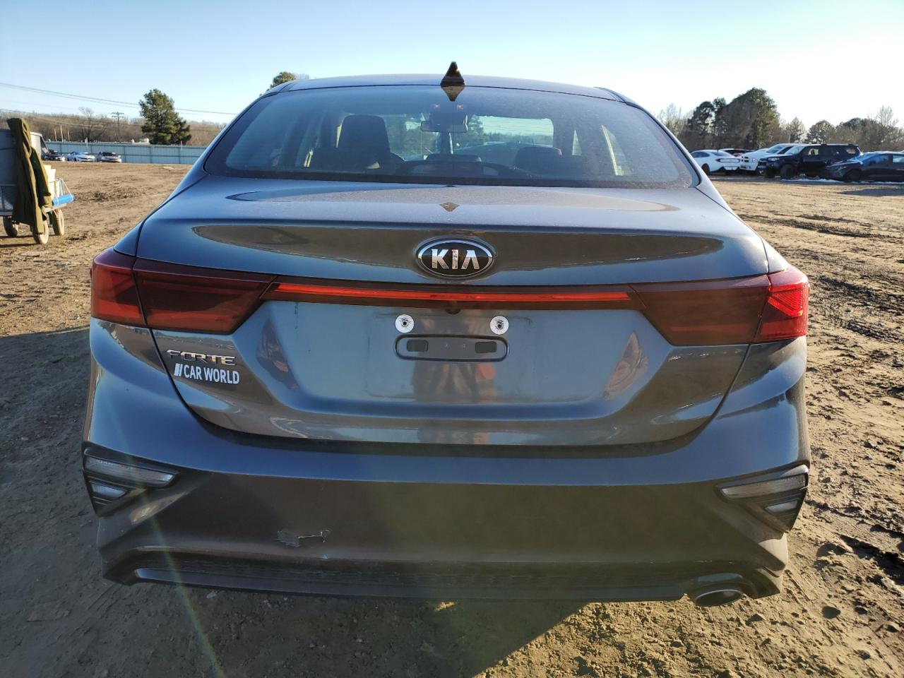 2021 Kia Forte - Image 6