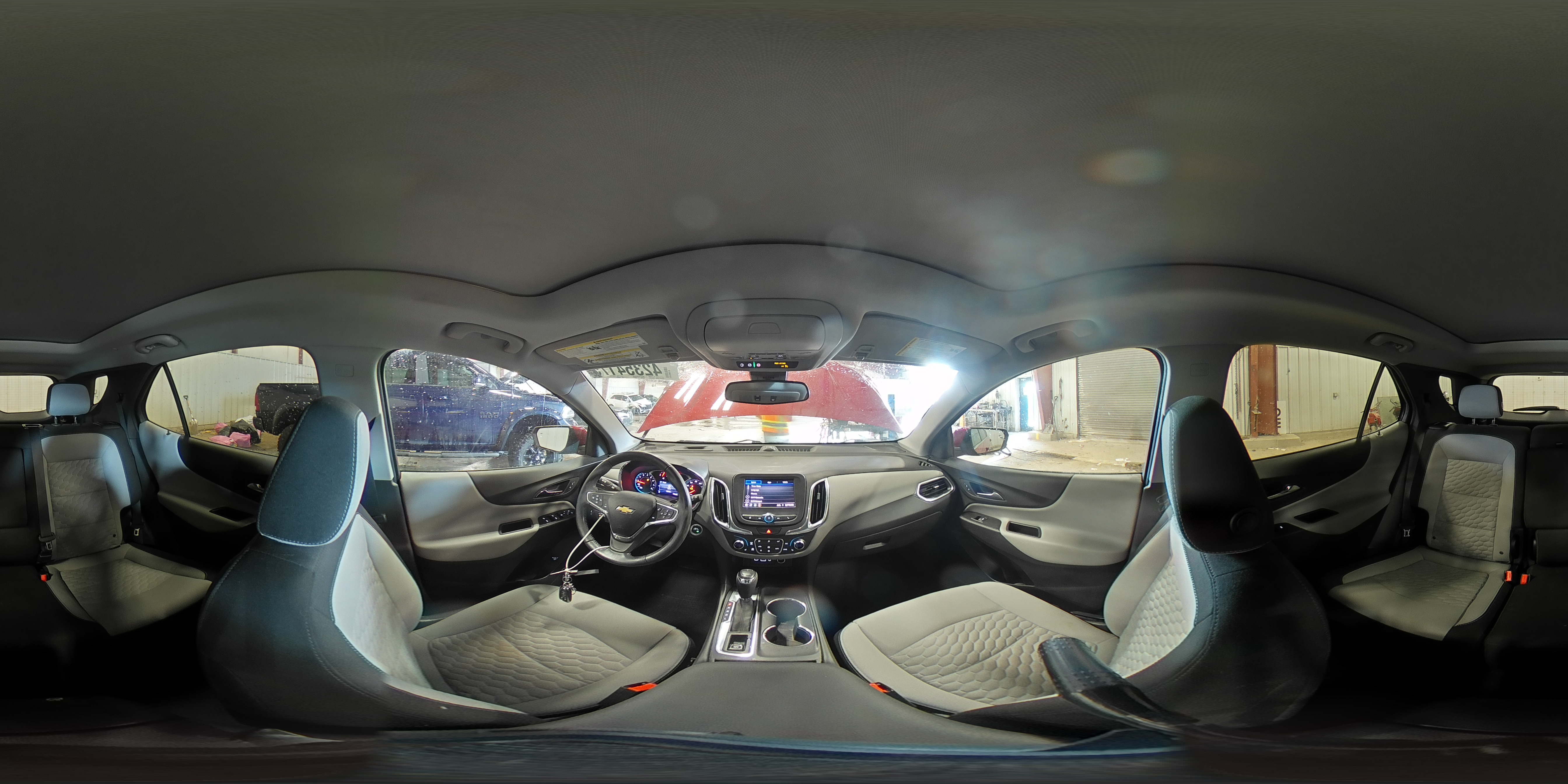 2020 Chevrolet Equinox - Image 14