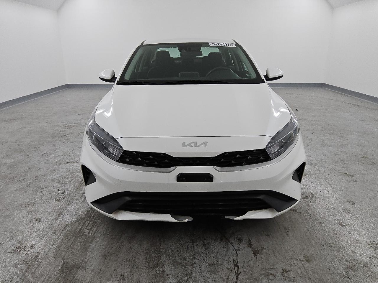 2023 Kia Forte - Image 5