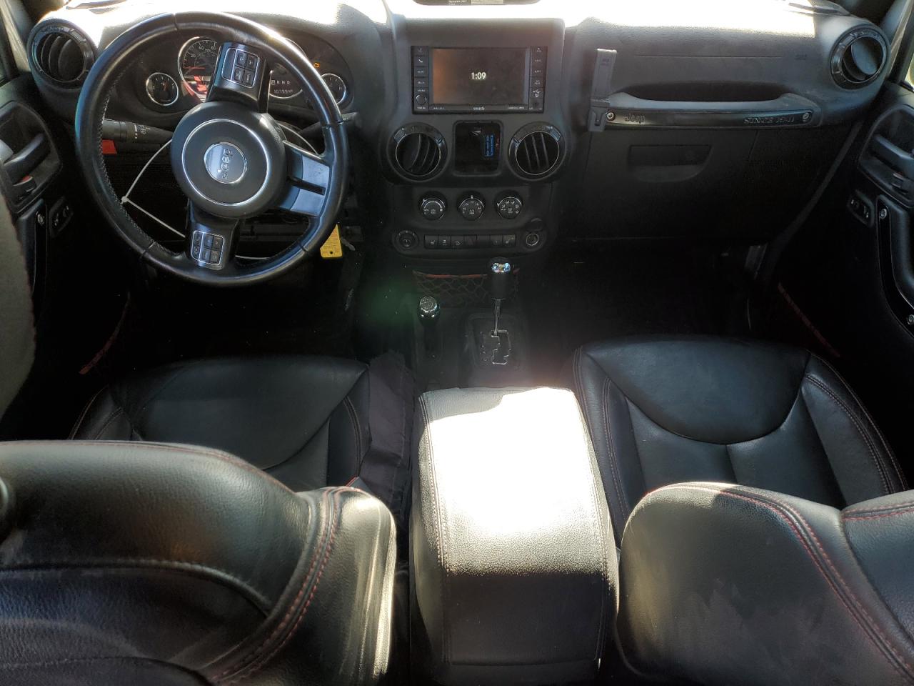2017 Jeep Wrangler - Image 8