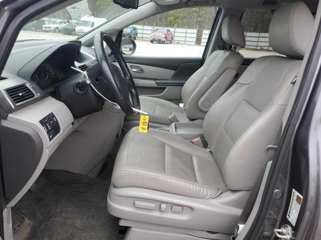 2015 Honda Odyssey - Image 7
