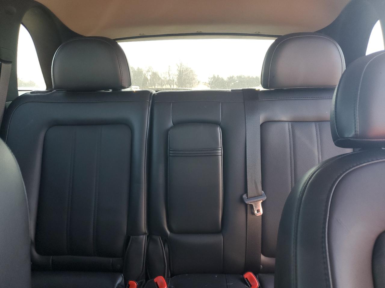 2015 Chevrolet Captiva - Image 10