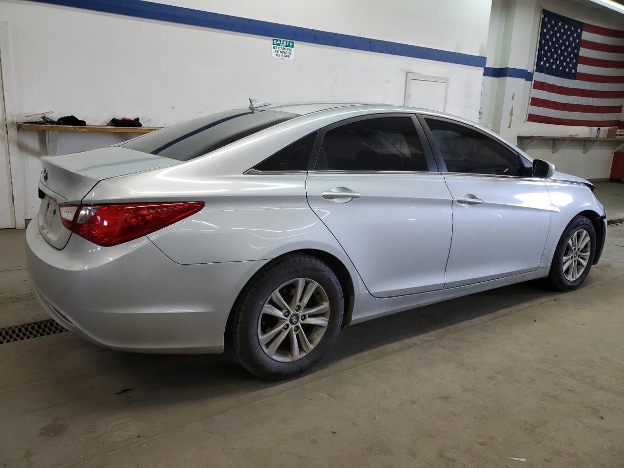 VIN 5NPEB4AC3DH747682 2013 HYUNDAI SONATA no.3