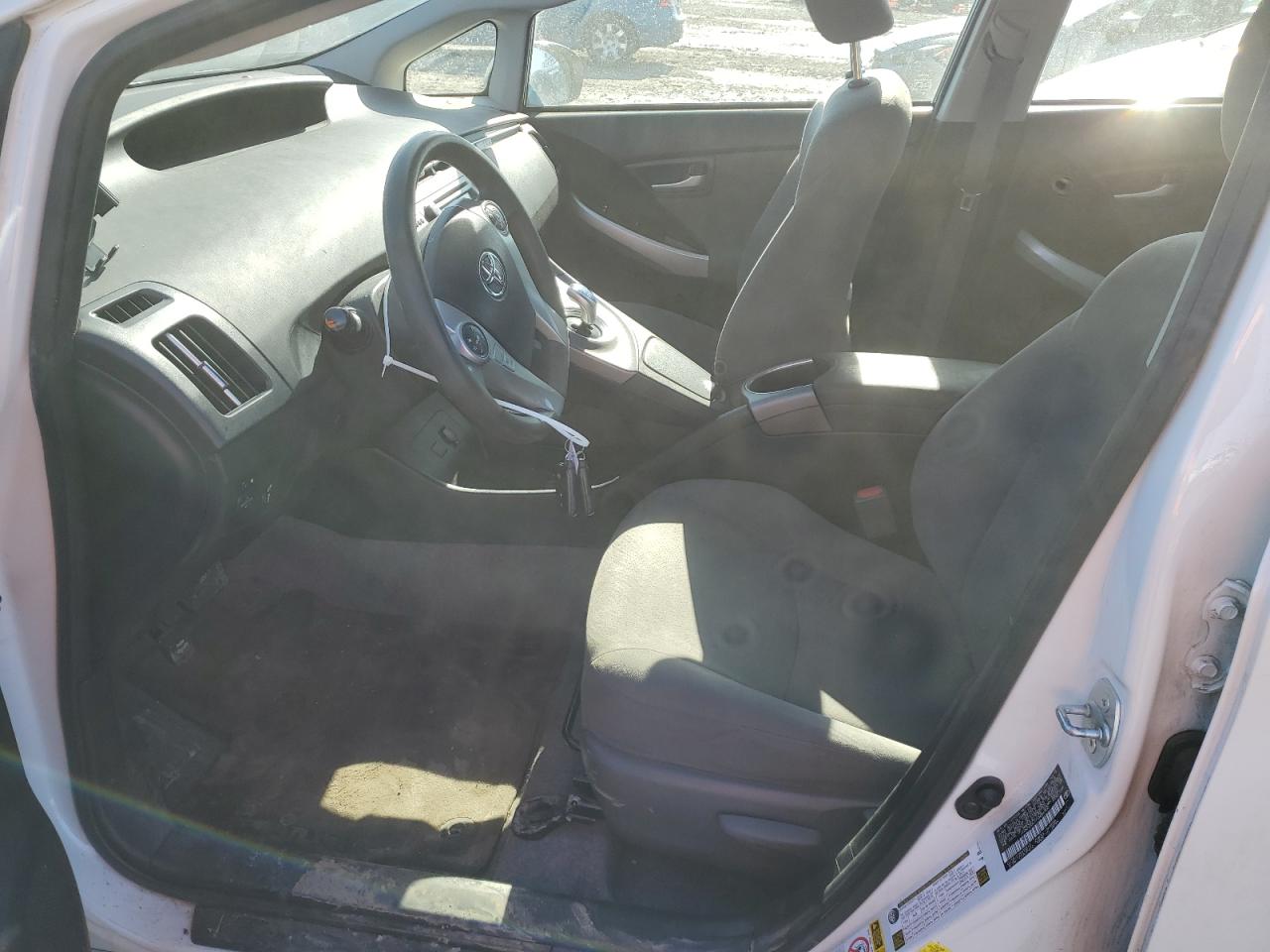 2015 Toyota Prius - Image 7