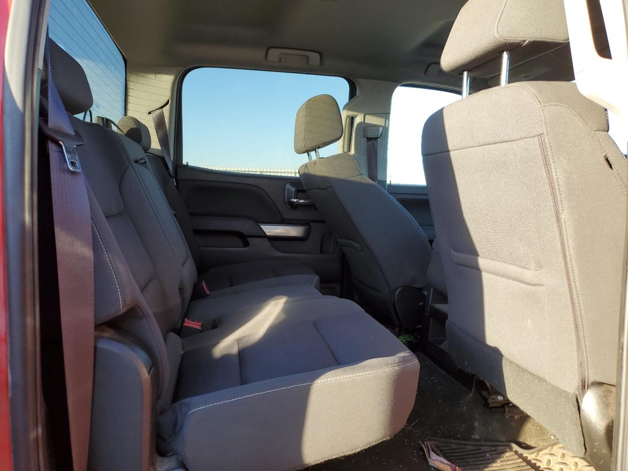 2017 Chevrolet Silverado - Image 10