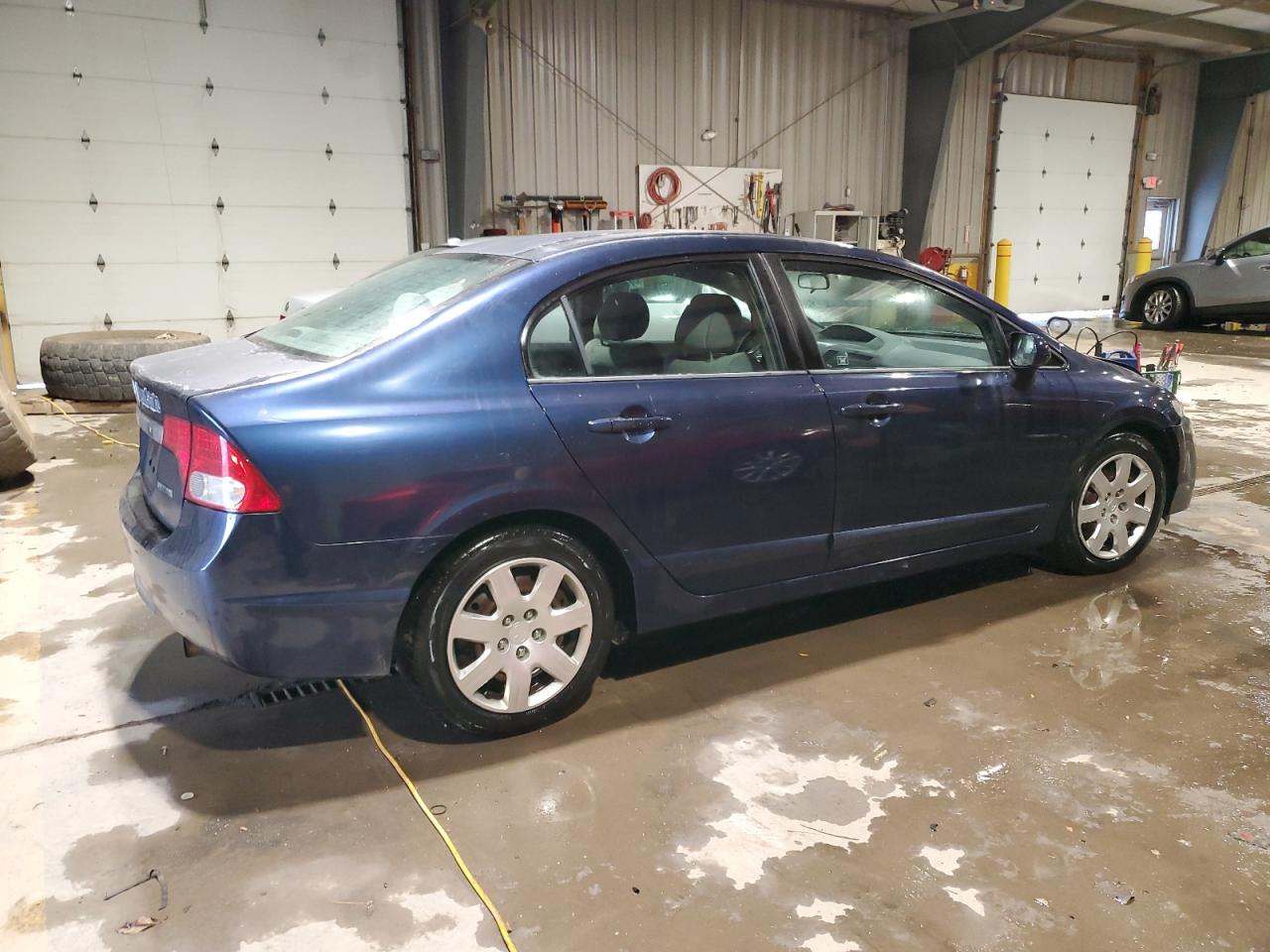 2010 Honda Civic - Image 3